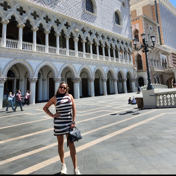 Wool Dress - Picture 5 of 6